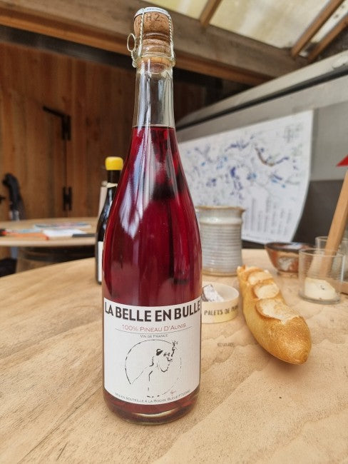 Domaine de la Roche Bleue - La Belle en Bulle Pineau D'Aunis NV (750ml)
