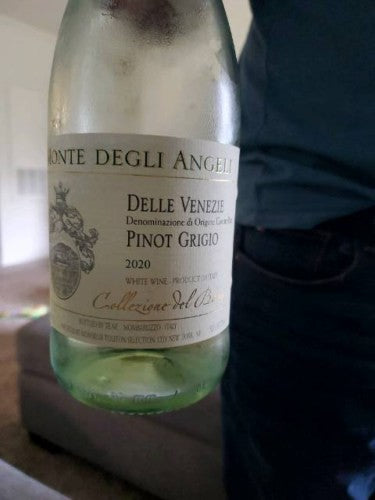 Monte Degli Angeli Collezione del Barone Pinot Grigio 2021 (750ml)